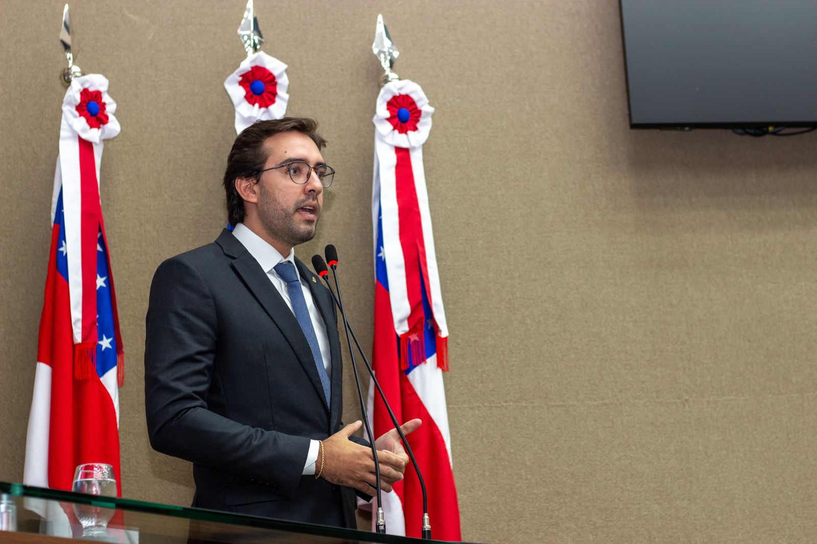 Após abertura de curso da UEA em Novo Remanso, Thiago Abrahim assegura que não medirá esforços para levar polos rurais para outros municípios