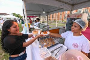 Festival de Parintins 2024: Praça Gastronômica chega à segunda edição com nova estrutura e localização mais acessível