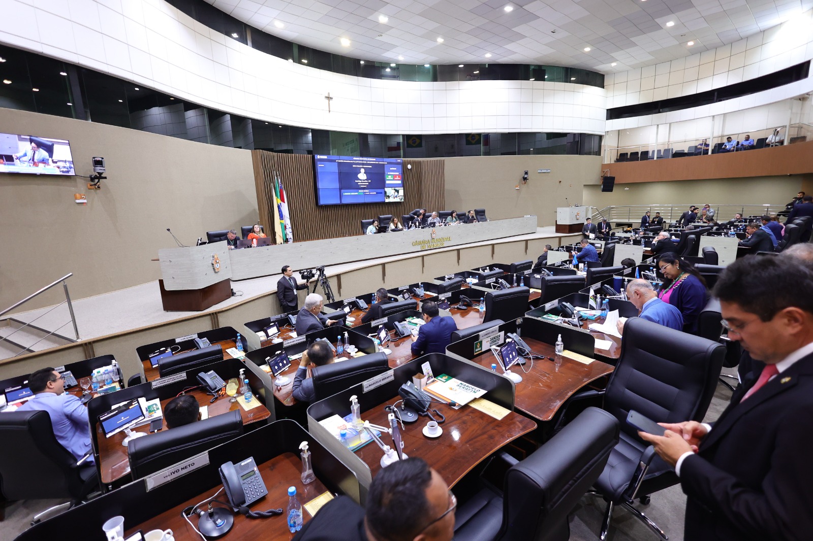 Vereadores debatem 19 Projetos de Lei durante Sessão Plenária desta segunda-feira (03/06)