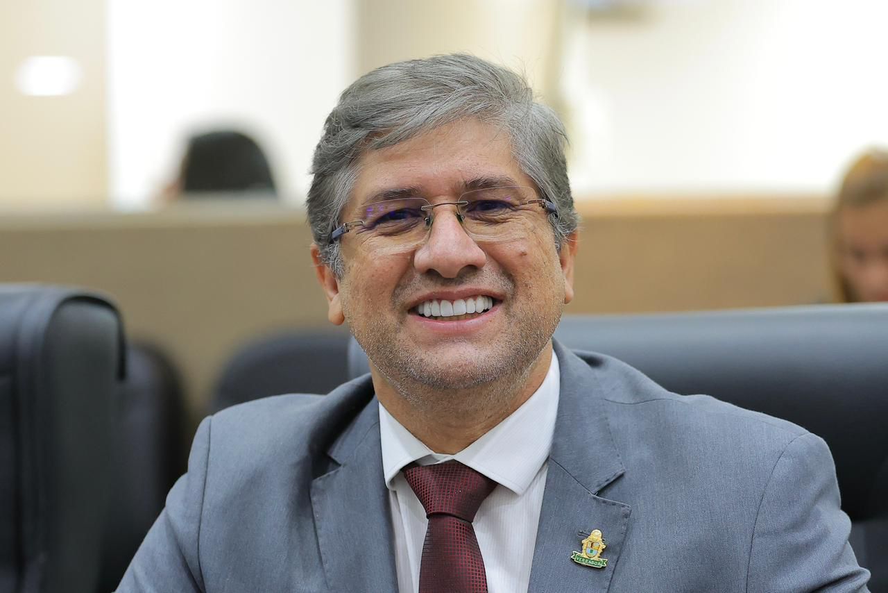 Política