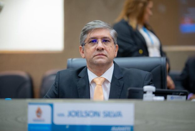 Política